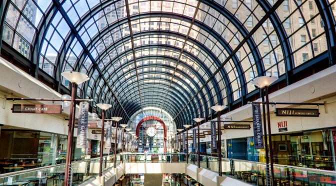 Best Bay Area malls to shop (or avoid) this holiday season