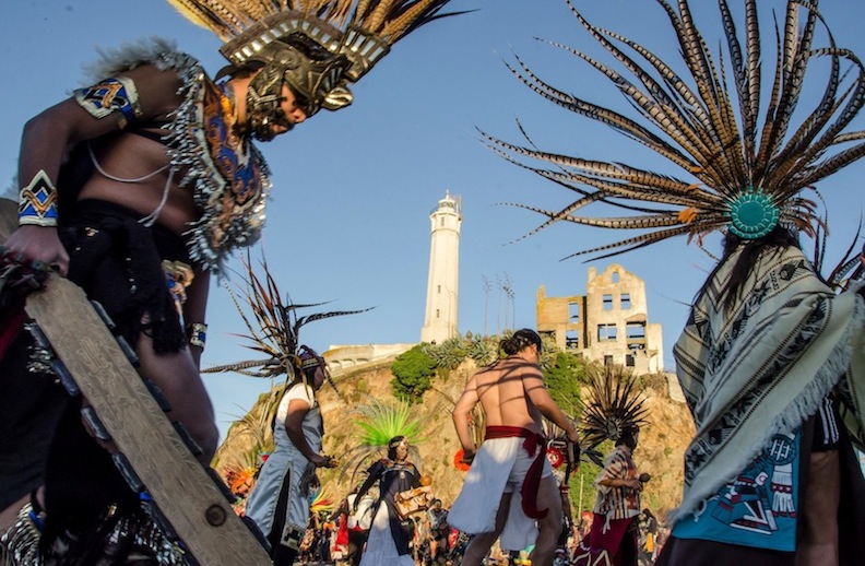 thanksgiving-sunrise-ceremony-alcatraz
